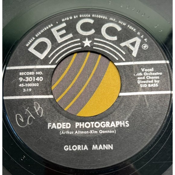 Gloria Mann You Can't Be Mine / Faded Photographs 45 DooWop Record Decca VG+ - Picture 3 of 4